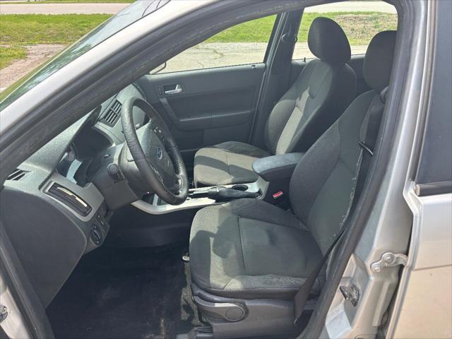 used 2009 Ford Focus car, priced at $2,950