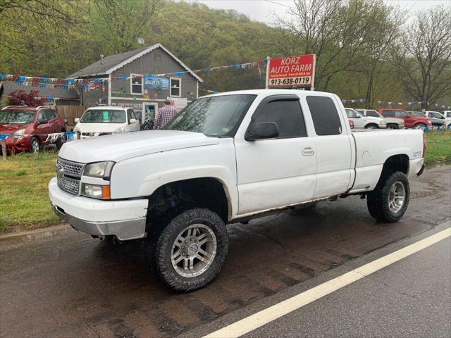 used 2005 Chevrolet Silverado 2500 car, priced at $6,950