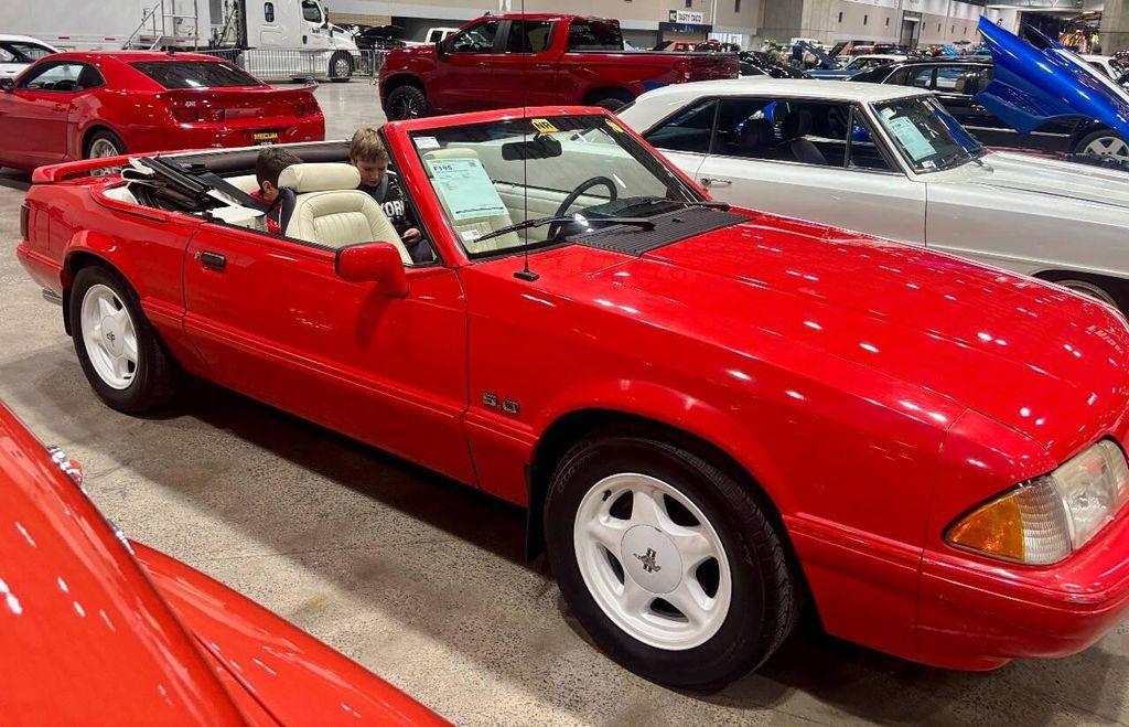 used 1992 Ford Mustang car, priced at $13,500