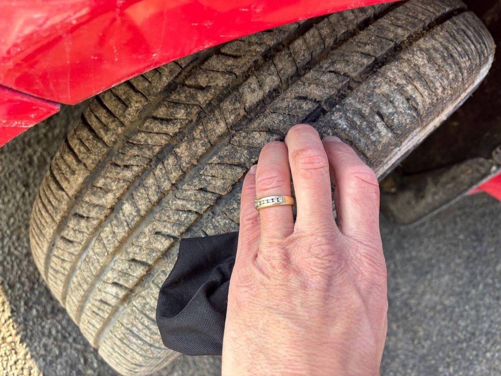 used 2007 Volkswagen Rabbit car, priced at $4,950