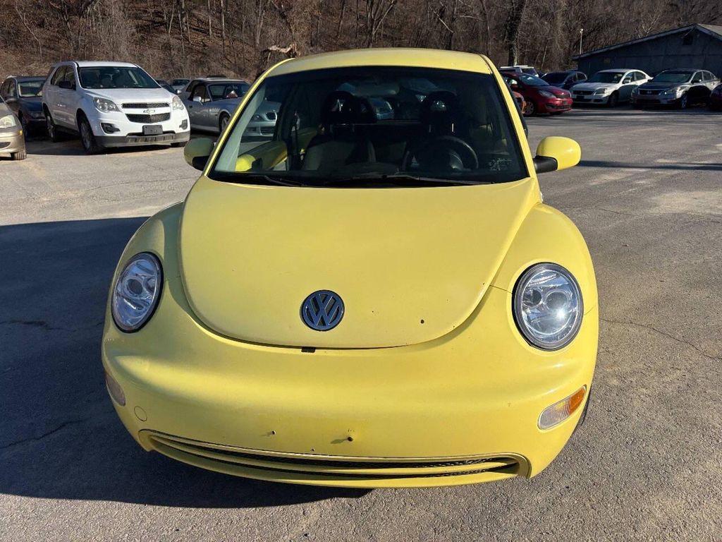 used 2001 Volkswagen New Beetle car, priced at $4,250