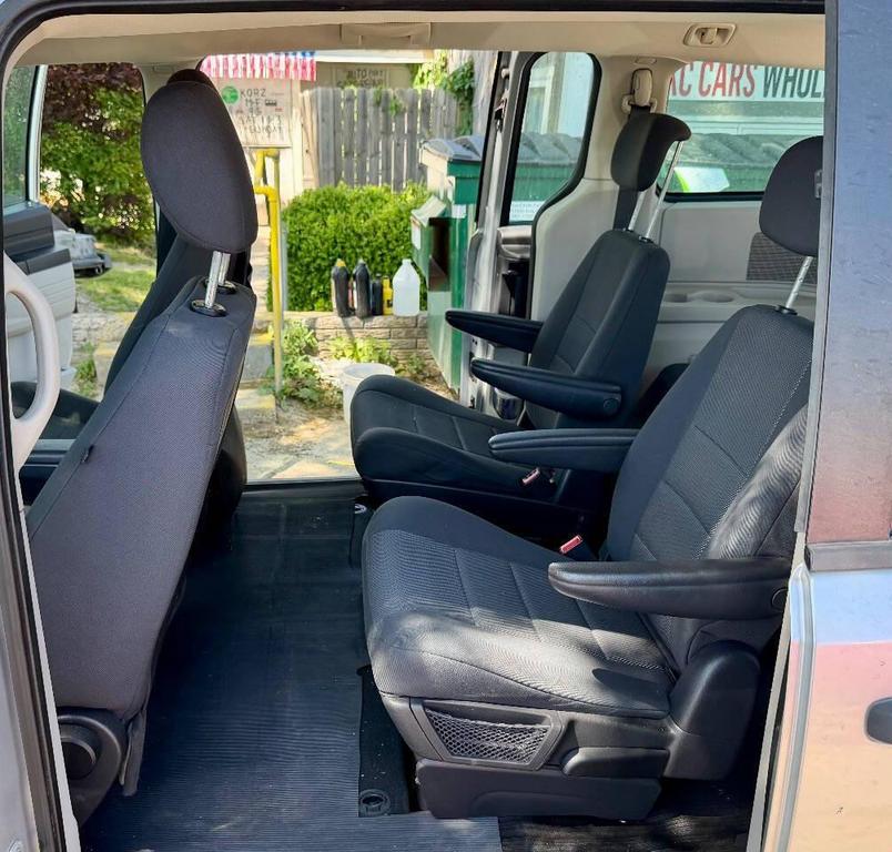 used 2008 Dodge Grand Caravan car, priced at $5,450
