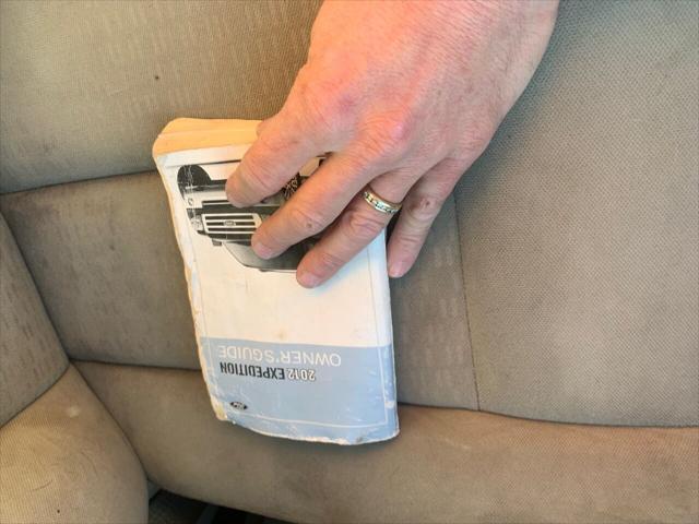 used 2012 Ford Expedition car, priced at $6,500