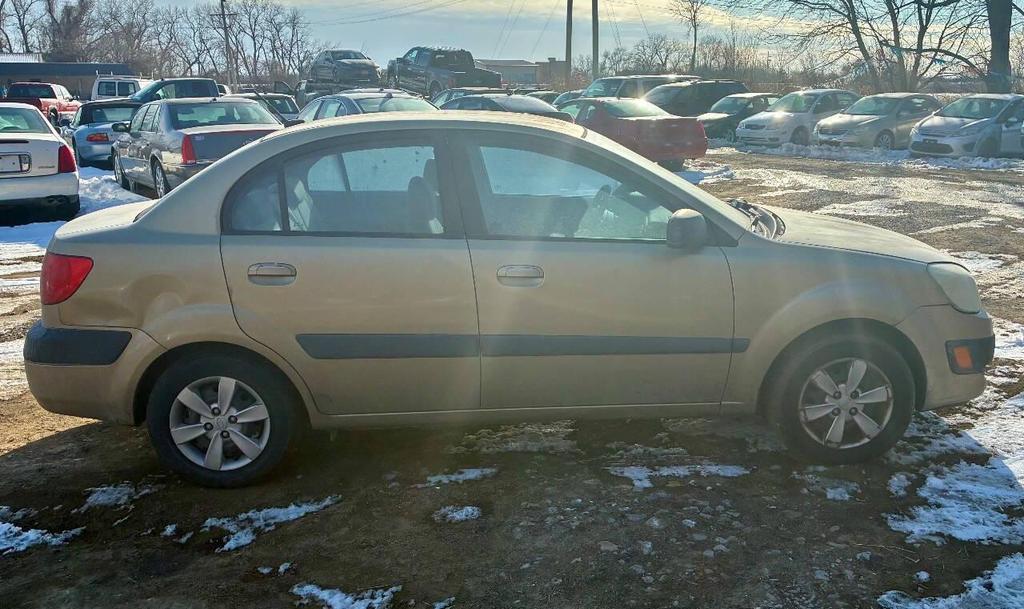 used 2009 Kia Rio car, priced at $4,950
