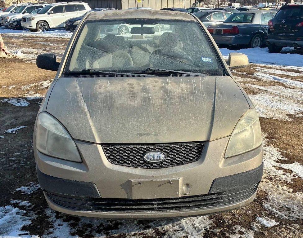 used 2009 Kia Rio car, priced at $4,950