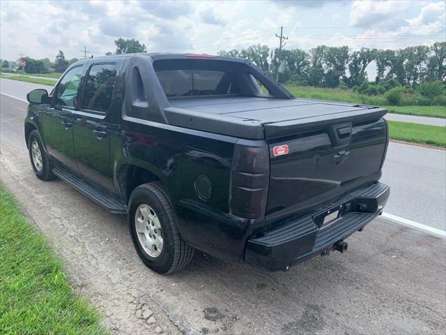 used 2009 Chevrolet Avalanche car, priced at $8,950