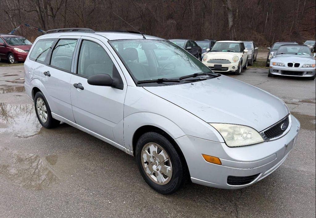 used 2007 Ford Focus car, priced at $4,450