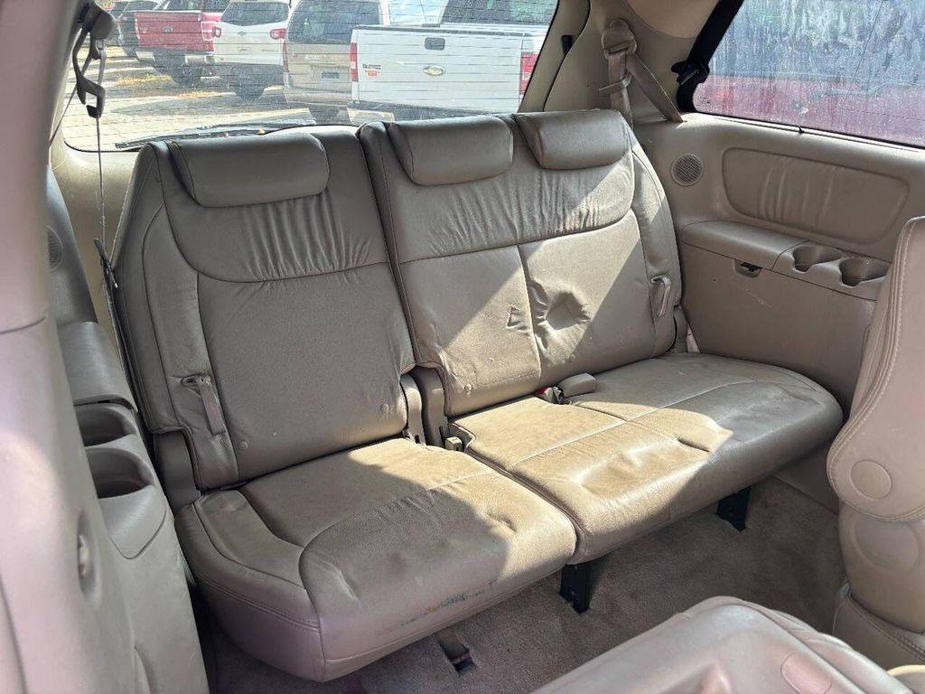 used 2006 Toyota Sienna car, priced at $6,450