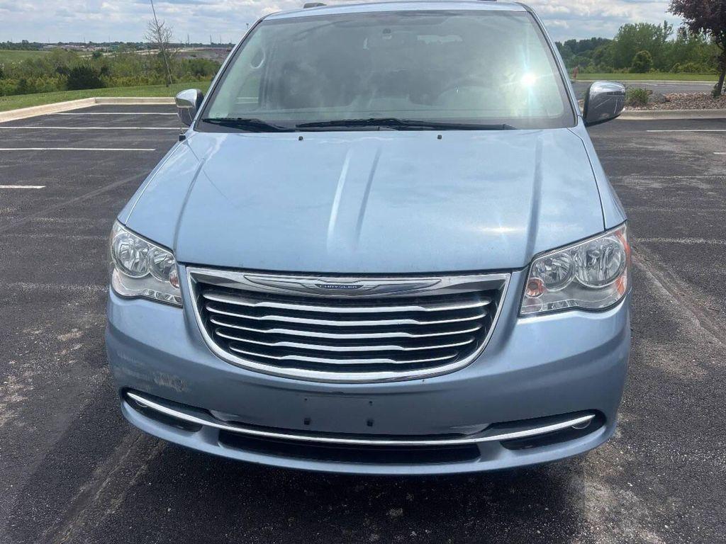 used 2016 Chrysler Town & Country car, priced at $8,950