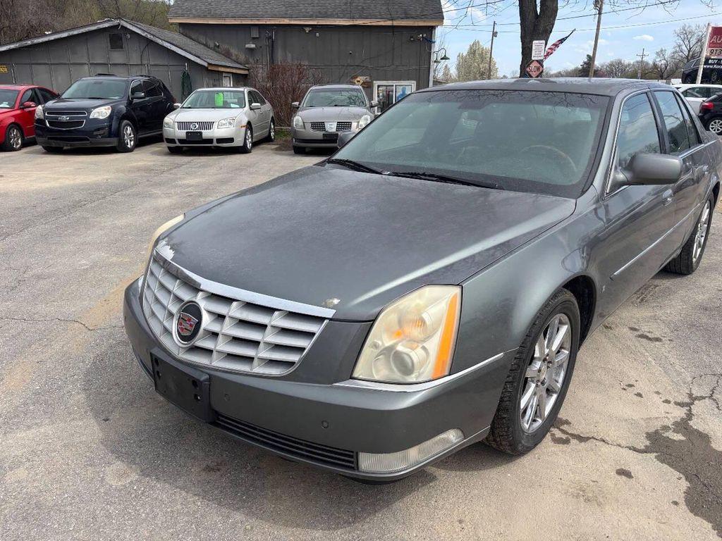 used 2007 Cadillac DTS car, priced at $5,450