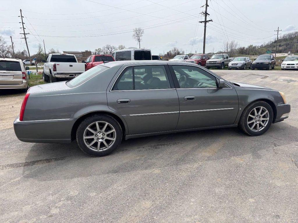 used 2007 Cadillac DTS car, priced at $5,450