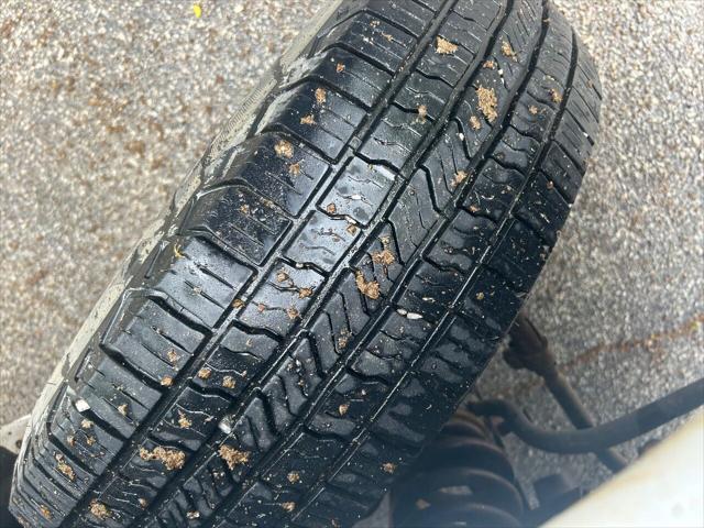 used 2007 Ford E250 car, priced at $5,950