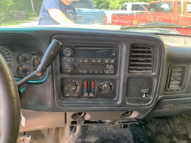 used 2006 Chevrolet Silverado 2500 car, priced at $5,450