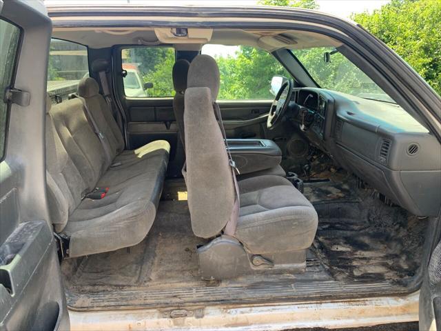 used 2006 Chevrolet Silverado 2500 car, priced at $5,450