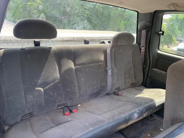 used 2006 Chevrolet Silverado 2500 car, priced at $5,450