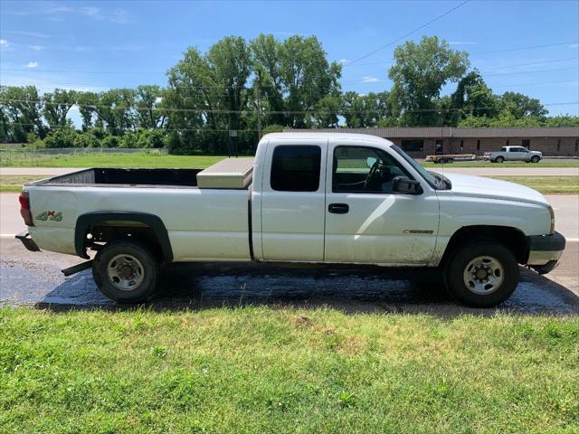 used 2006 Chevrolet Silverado 2500 car, priced at $5,450