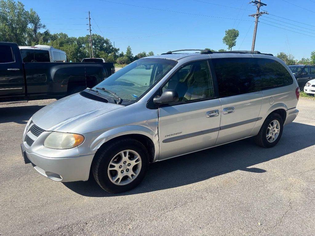 used 2001 Dodge Grand Caravan car, priced at $2,950