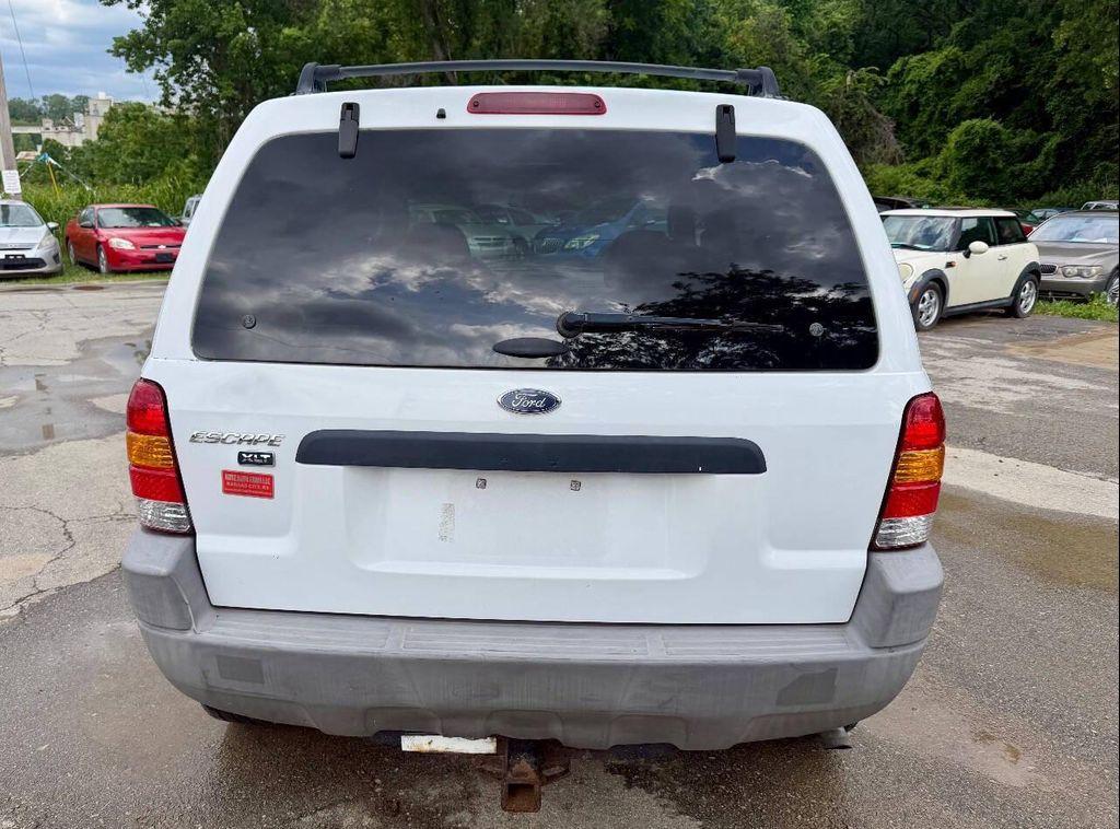 used 2002 Ford Escape car, priced at $2,950