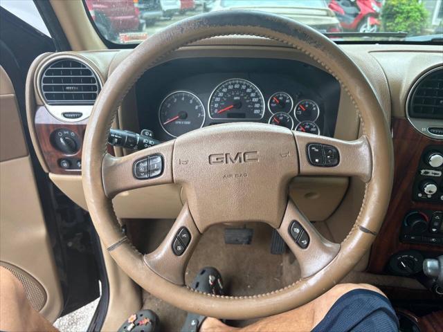 used 2002 GMC Envoy XL car, priced at $3,500