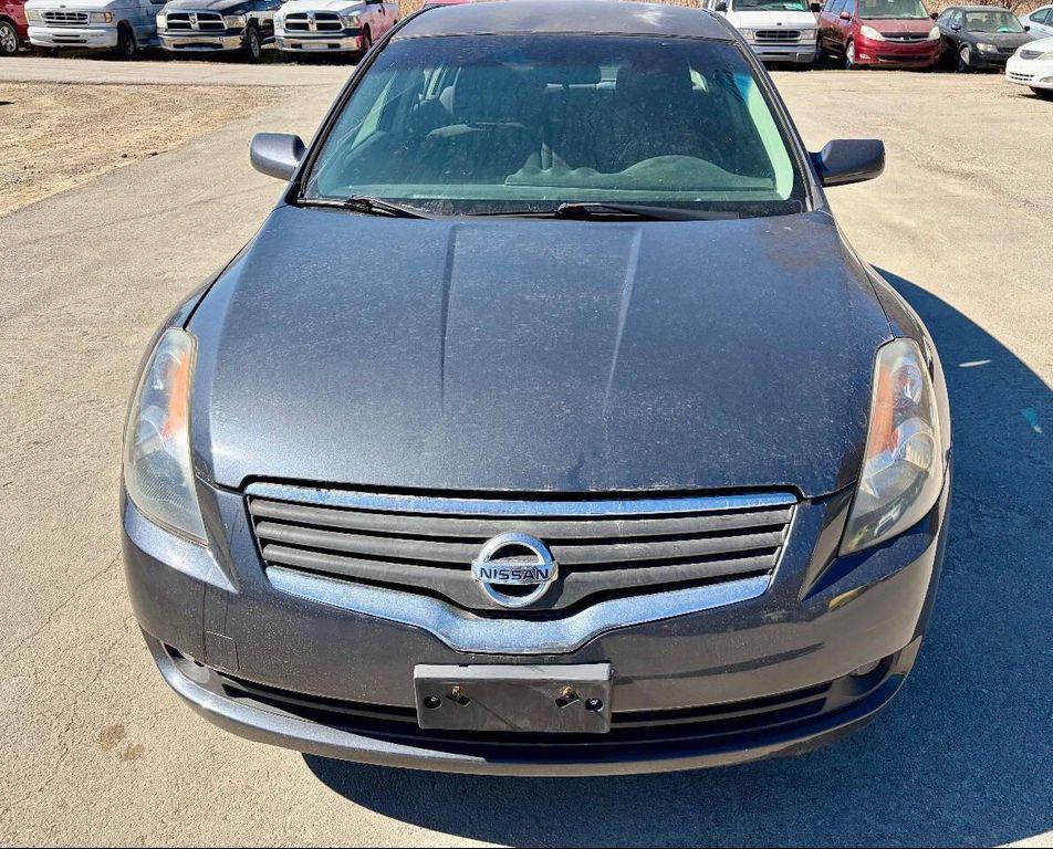 used 2009 Nissan Altima car, priced at $4,950
