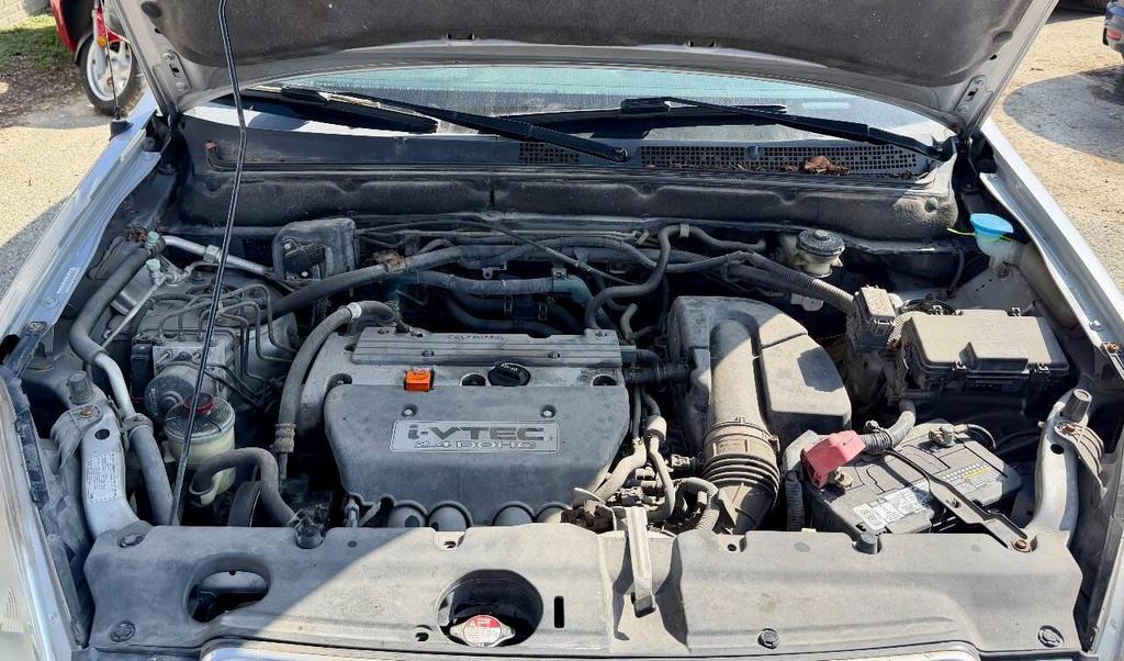 used 2005 Honda CR-V car, priced at $3,950