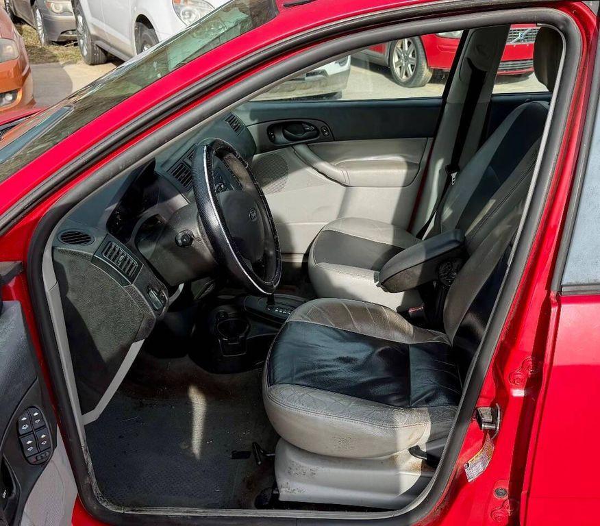 used 2007 Ford Focus car, priced at $4,450
