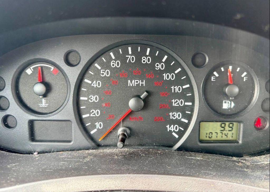 used 2007 Ford Focus car, priced at $4,450