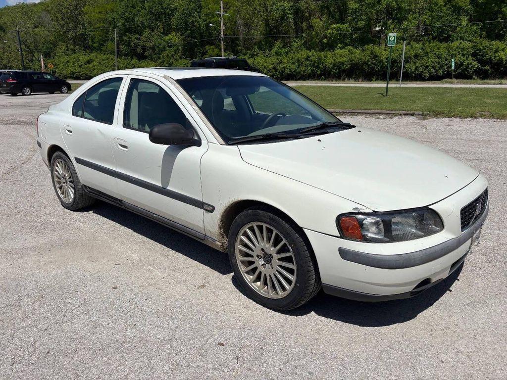 used 2002 Volvo S60 car, priced at $4,950