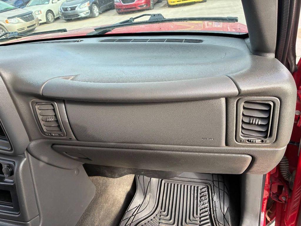 used 2005 GMC Sierra 1500 car, priced at $5,950