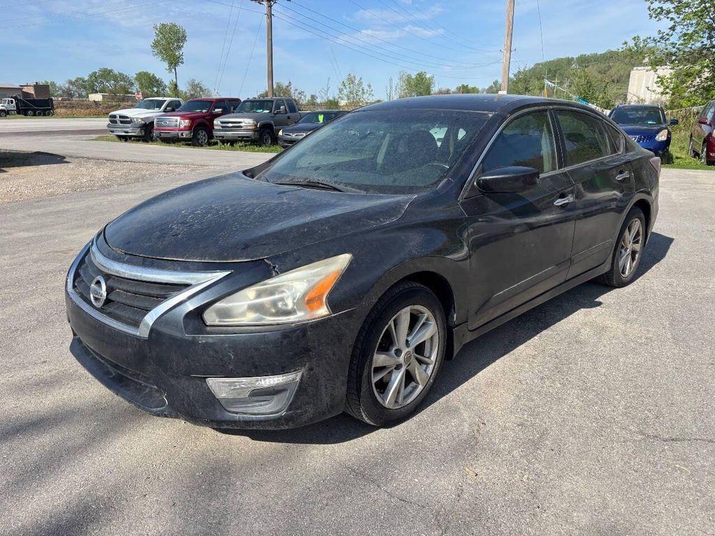 used 2013 Nissan Altima car, priced at $5,950