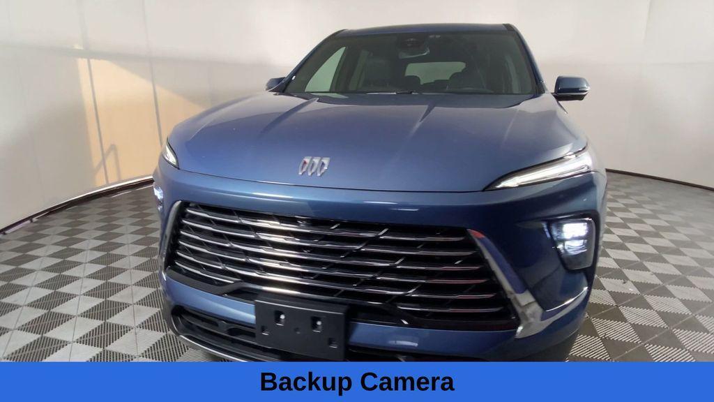 used 2025 Buick Enclave car, priced at $35,000