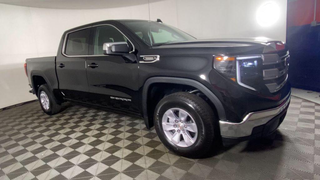new 2026 GMC Sierra 1500 car, priced at $52,905