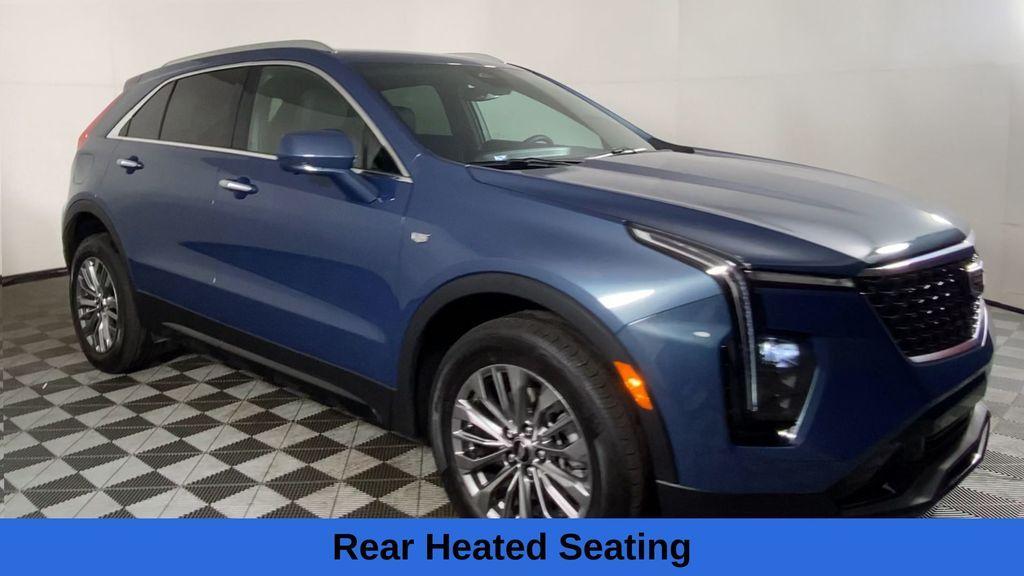 used 2025 Cadillac XT4 car, priced at $35,500