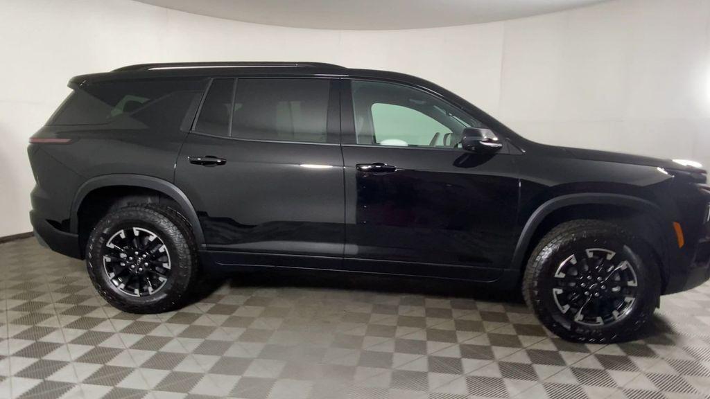 new 2026 Chevrolet Traverse car, priced at $52,945