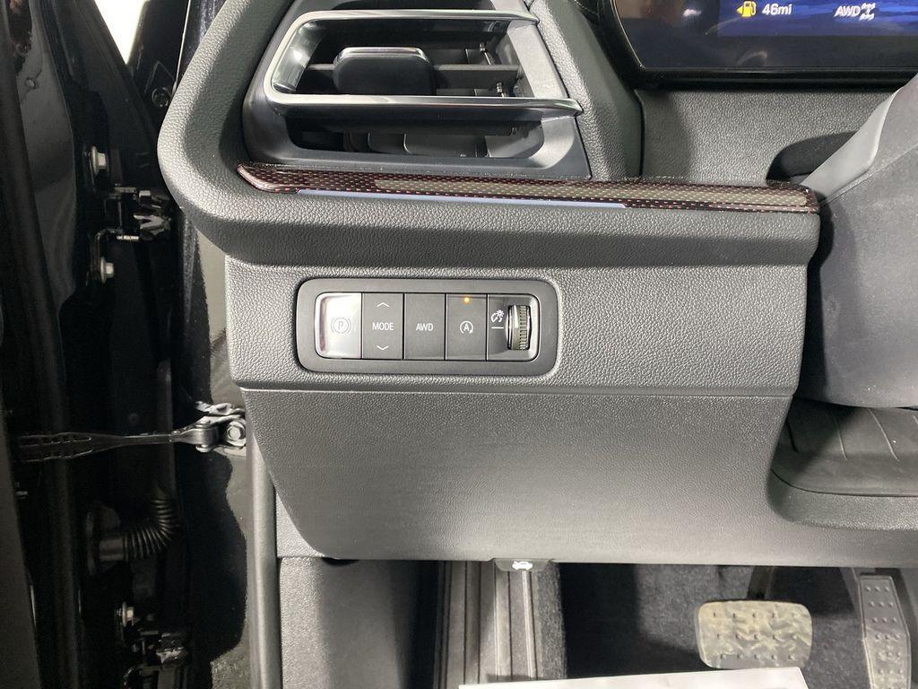 new 2026 Chevrolet Traverse car, priced at $52,945