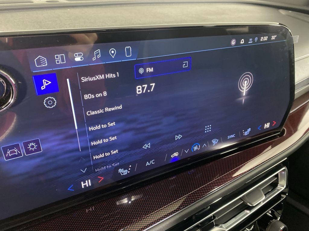 new 2026 Chevrolet Traverse car, priced at $52,945