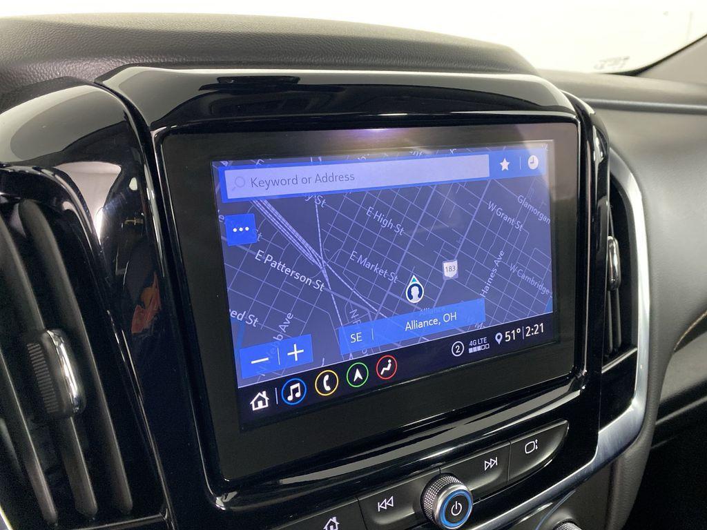 used 2021 Chevrolet Traverse car, priced at $23,500