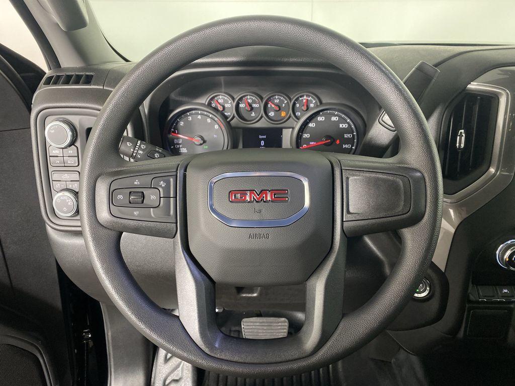 new 2026 GMC Sierra 1500 car, priced at $47,725