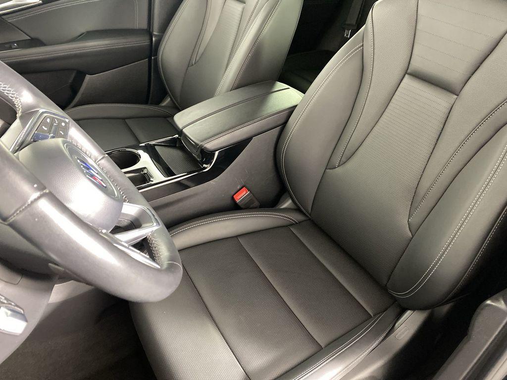 used 2025 Buick Envision car, priced at $27,000