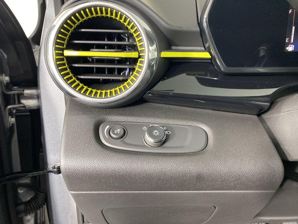 new 2026 Chevrolet Trax car