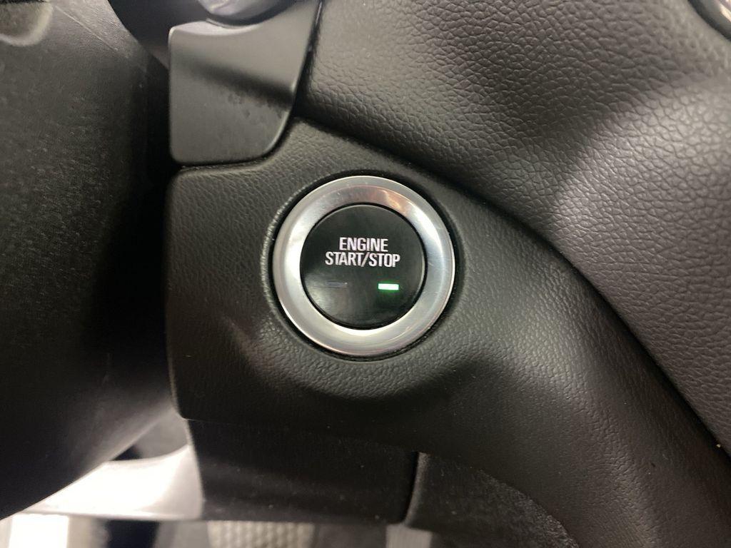 used 2018 Chevrolet Equinox car, priced at $10,500