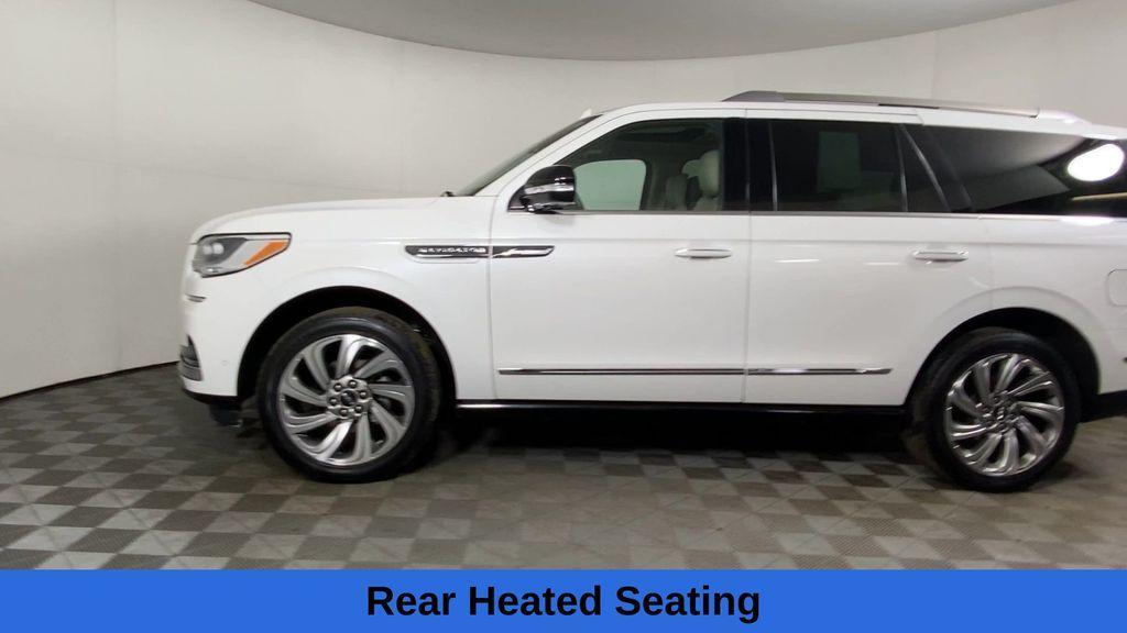 used 2022 Lincoln Navigator car, priced at $54,000