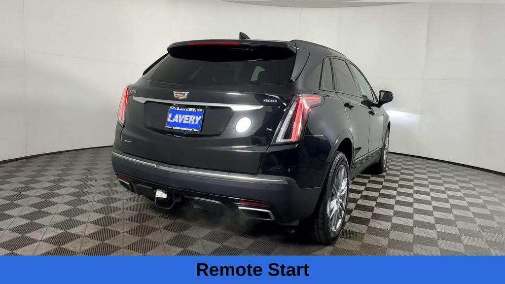 used 2022 Cadillac XT5 car, priced at $27,500