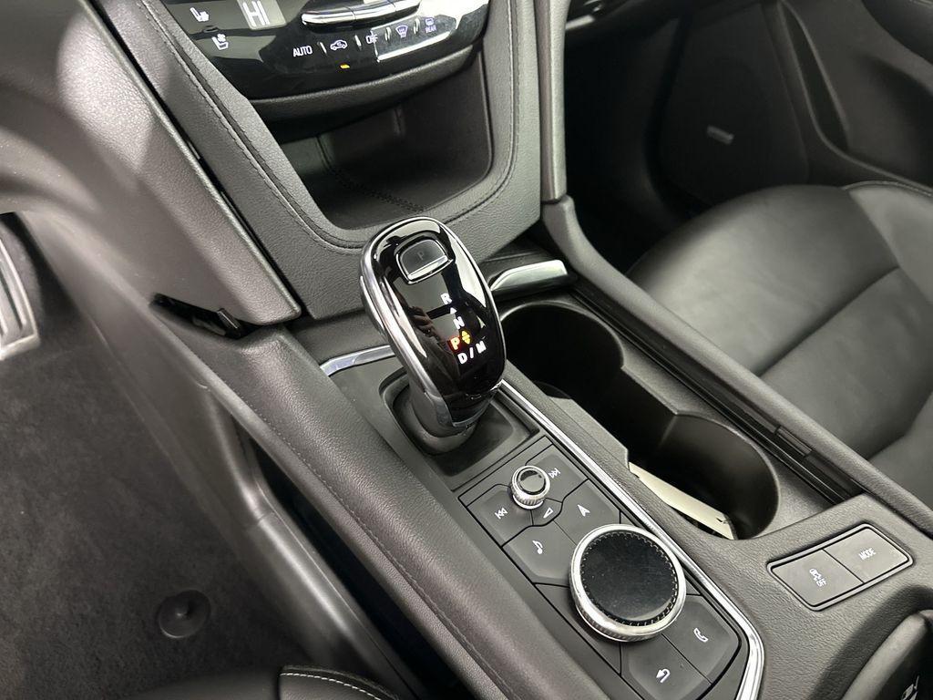 used 2023 Cadillac XT5 car, priced at $28,000