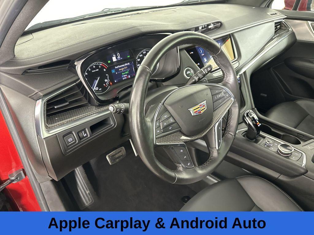 used 2023 Cadillac XT5 car, priced at $28,000