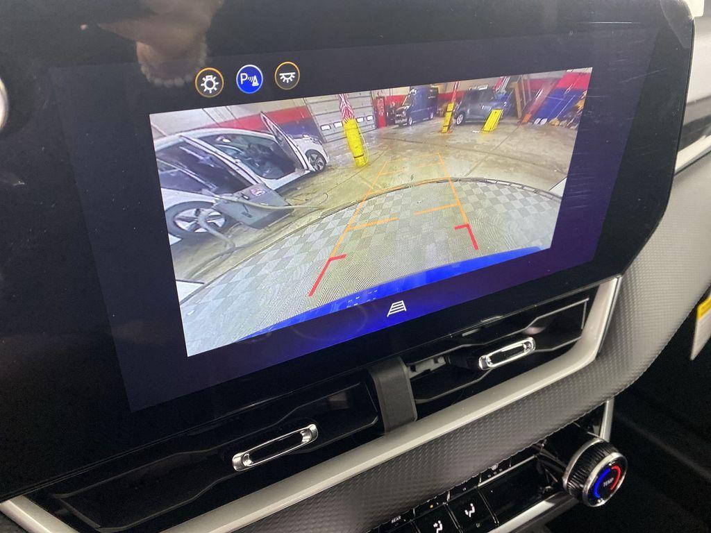 new 2026 Chevrolet Equinox car, priced at $30,795