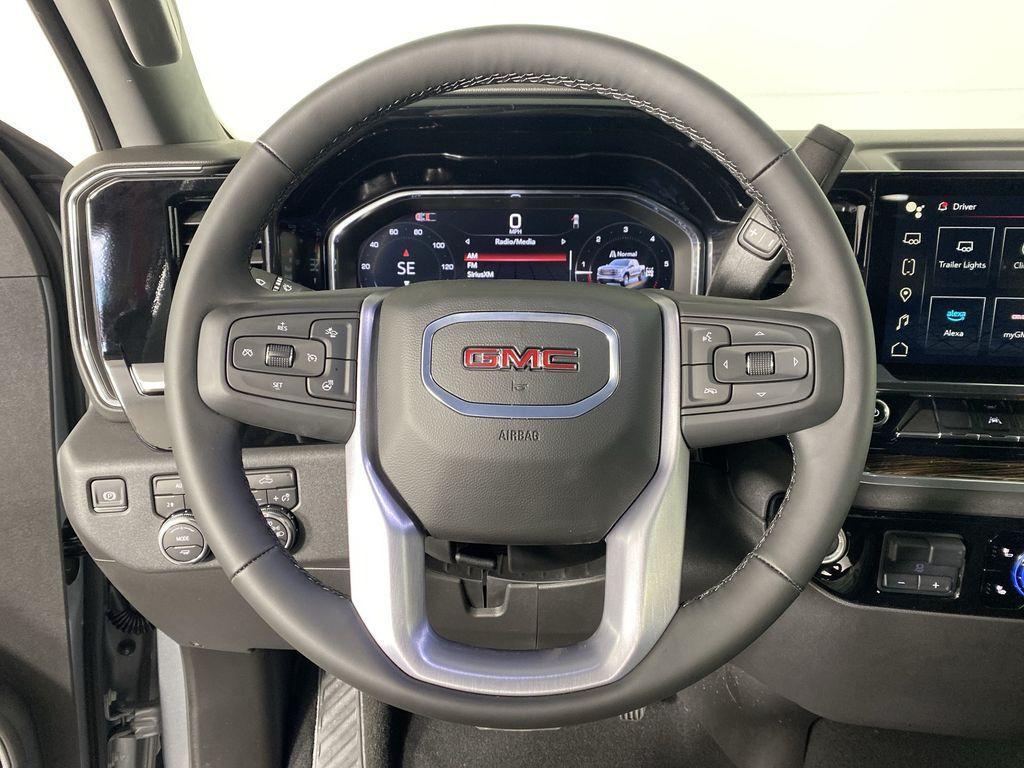used 2025 GMC Sierra 1500 car, priced at $44,500