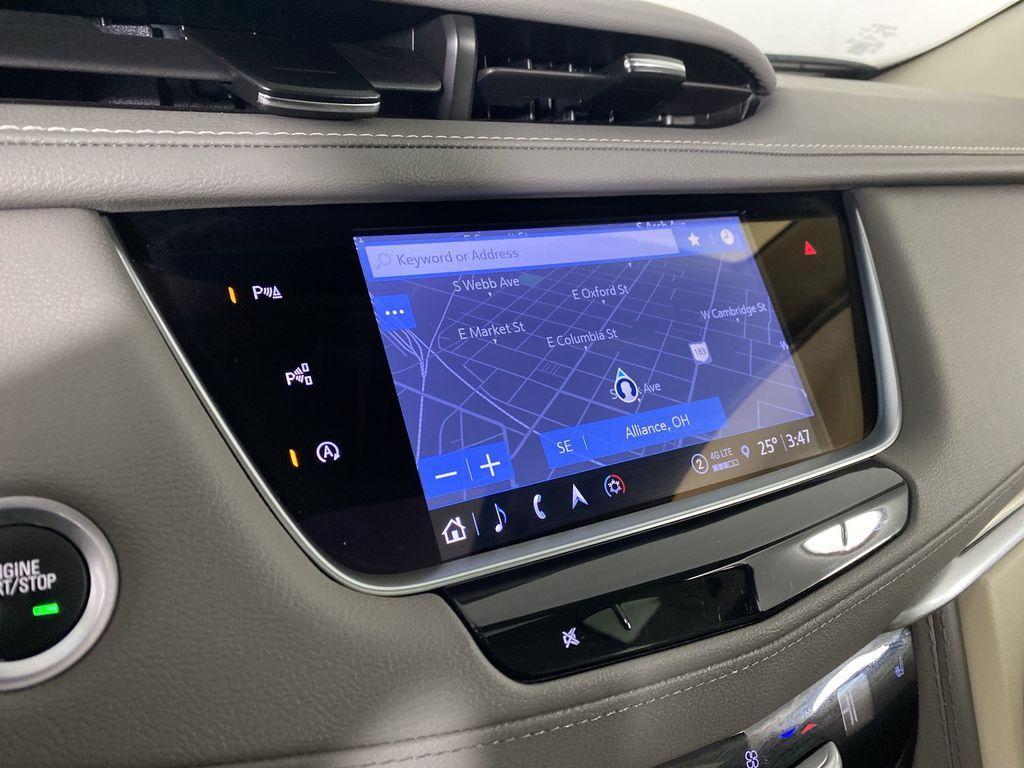 used 2023 Cadillac XT5 car, priced at $29,000