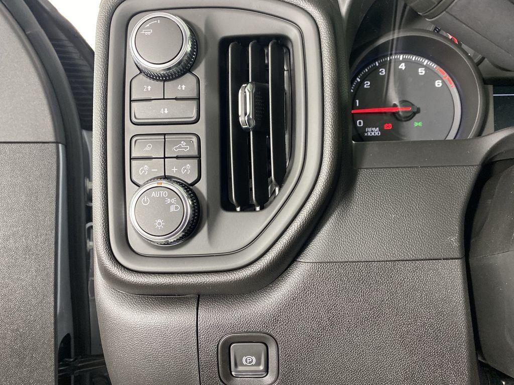 new 2026 GMC Sierra 2500 car, priced at $54,925