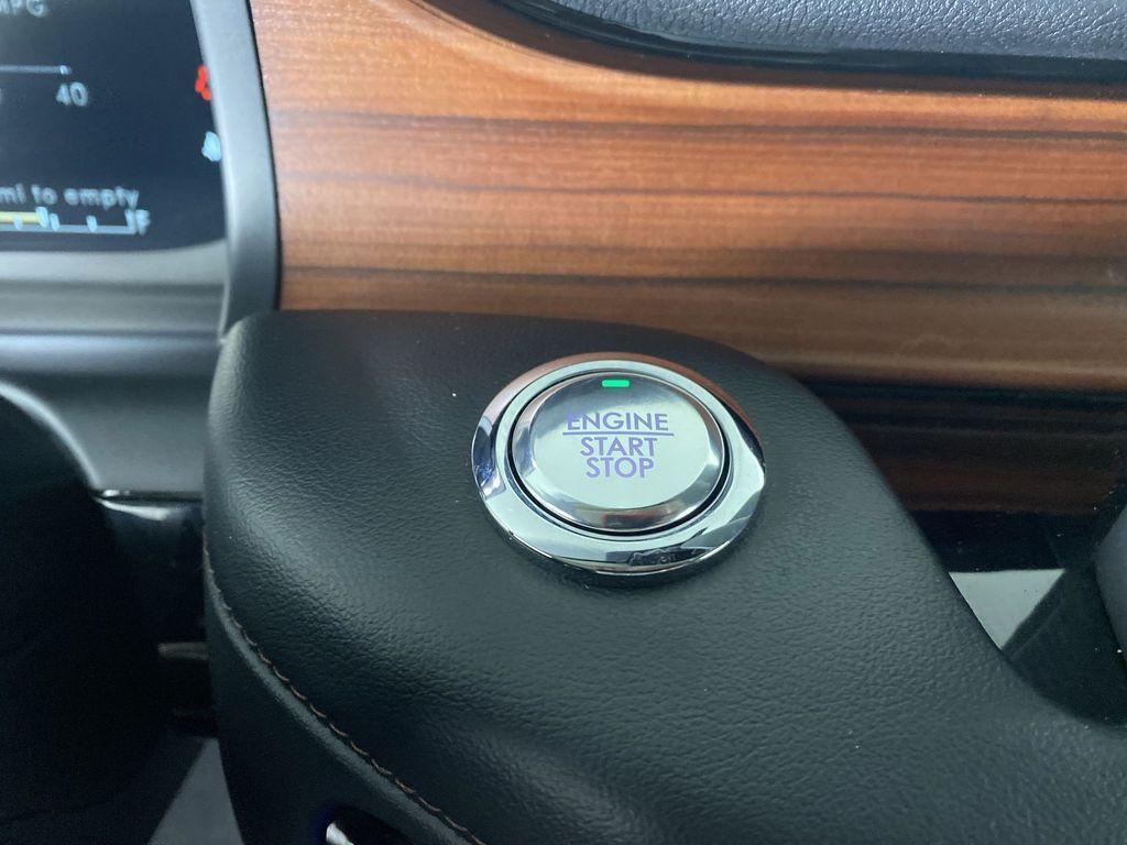 used 2023 Lincoln Aviator car, priced at $34,000